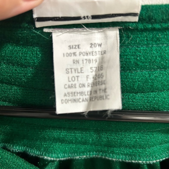 Just Us Women's Vintage Emerald Green Robe Size 20w - Picture 2 of 4